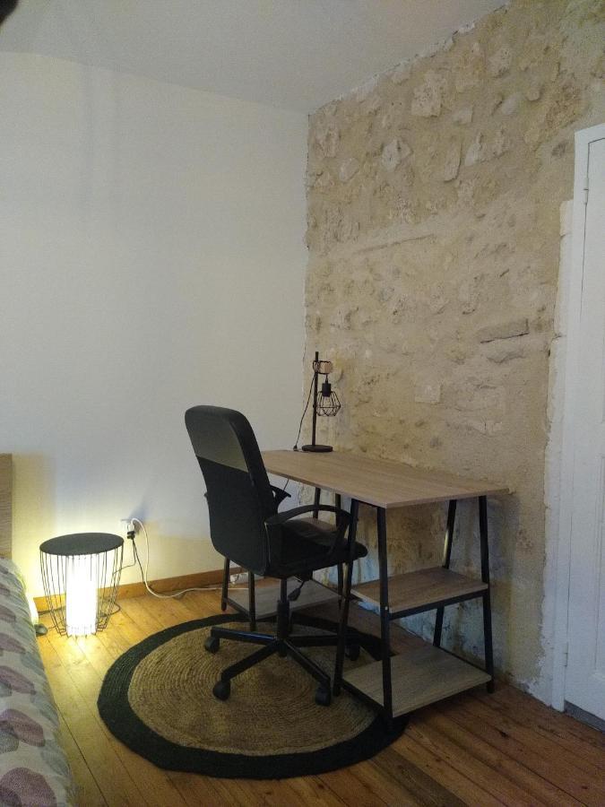 Chambre Privee - Pierrelatte Exteriér fotografie