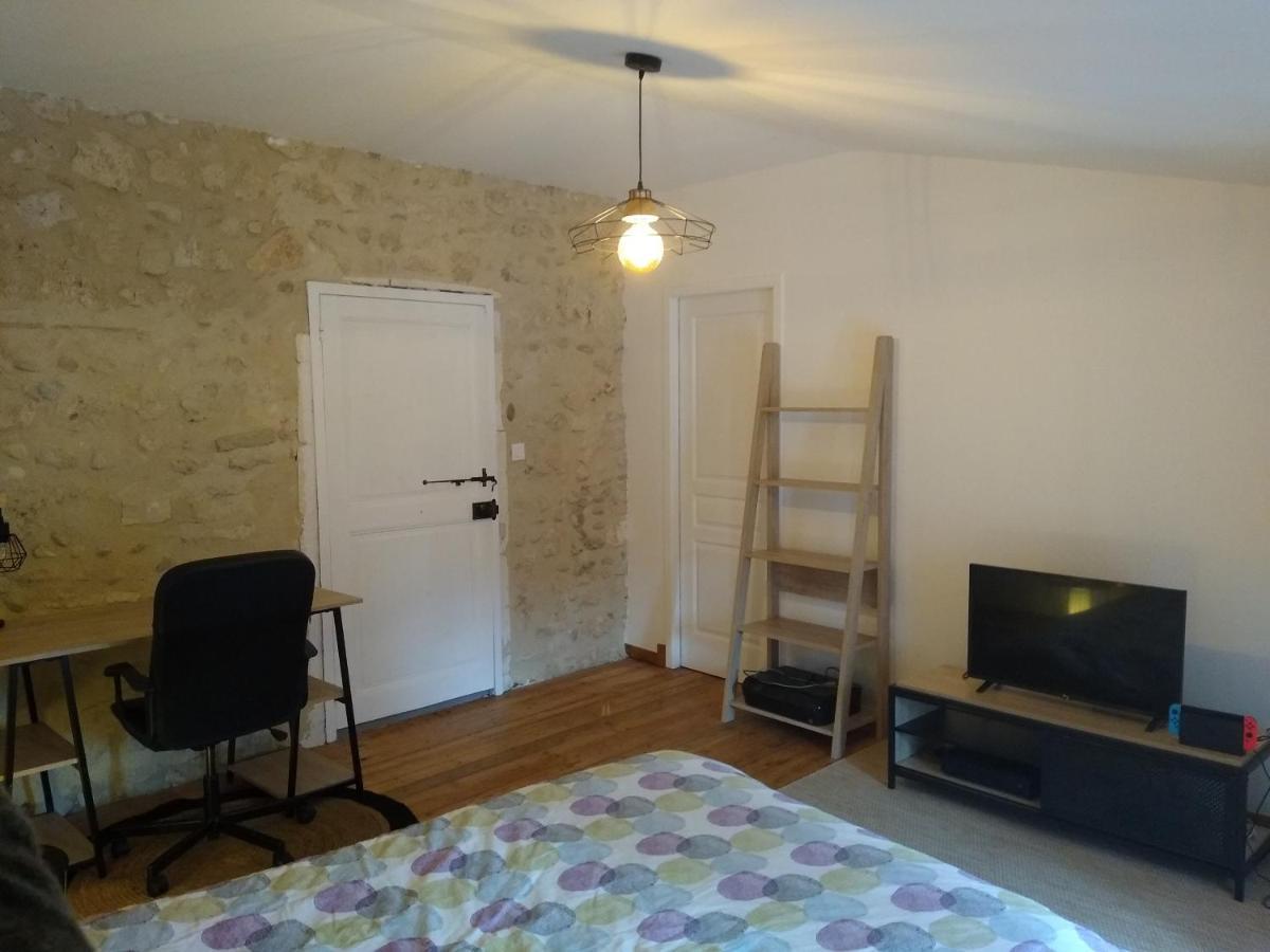 Chambre Privee - Pierrelatte Exteriér fotografie